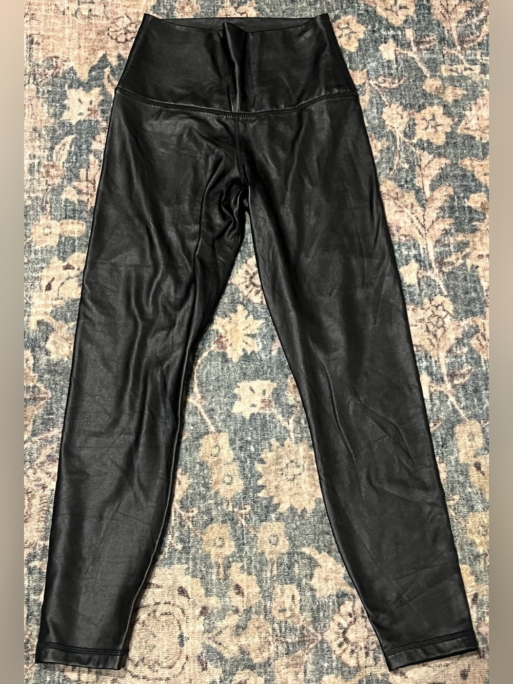 90 degrees size S Black Faux Leather Leggings